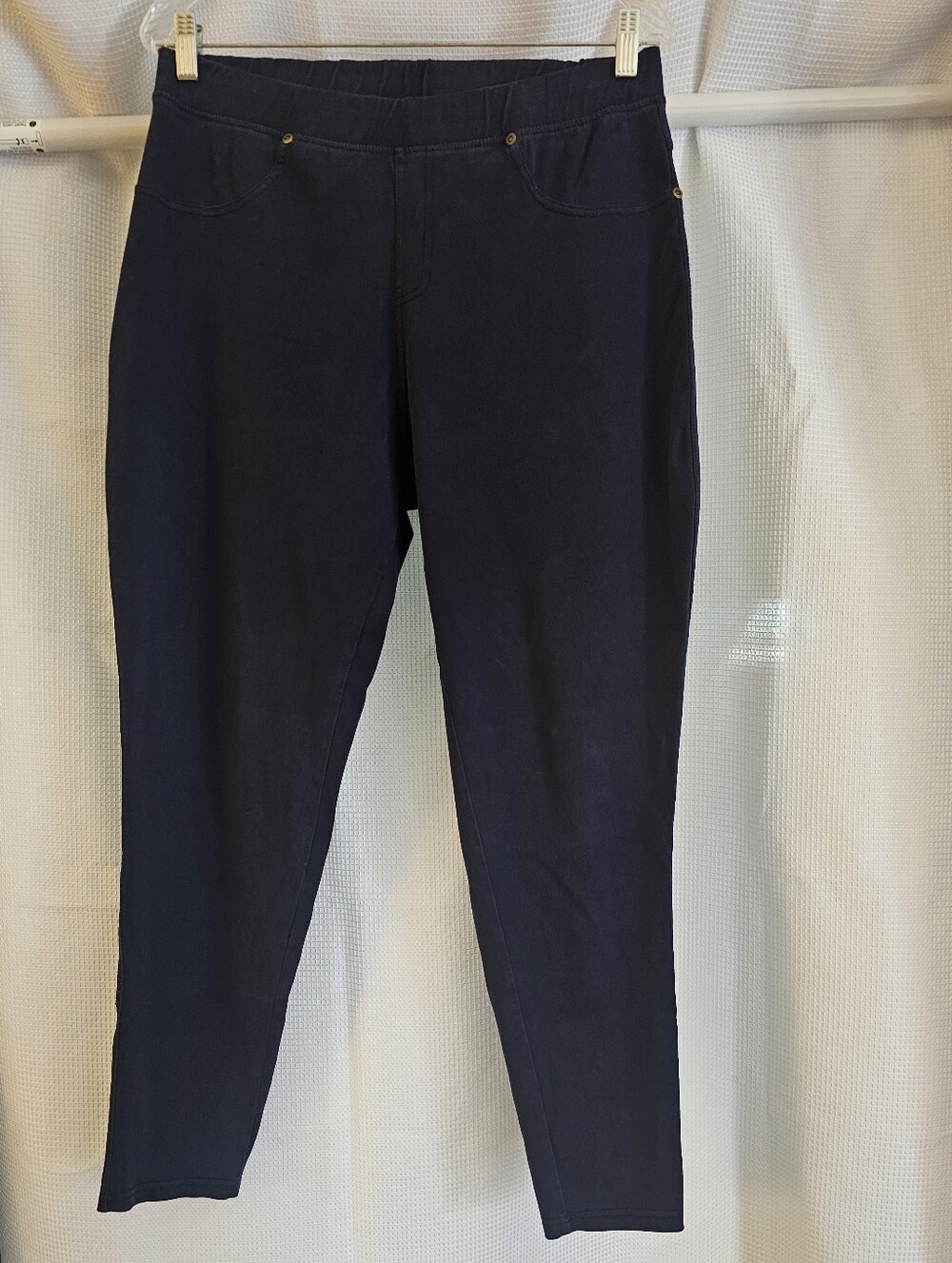 Pull-On Navy Jeggings with Elastic Waist